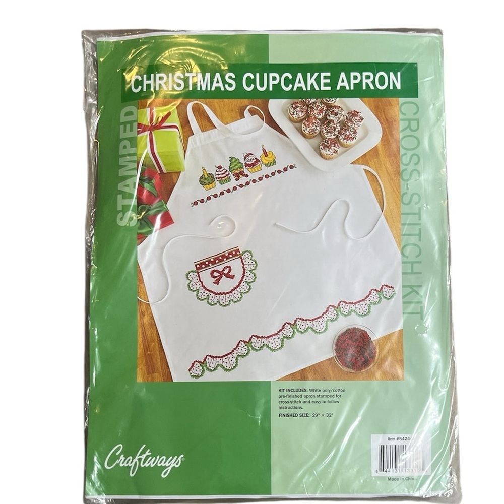 Craftways Christmas Cupcake Apron Stamped Cross Stitch Kit #5424 29x32 NEW